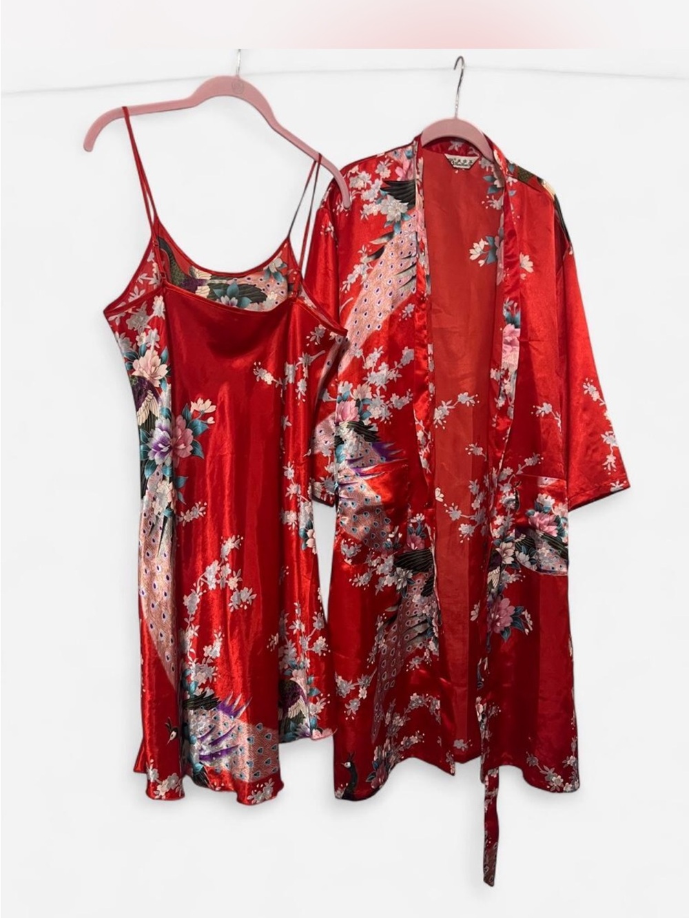 Tian Bao Ge Vintage-Style Red Satin Peacock Kimono Robe & Slip Gown/dress Set